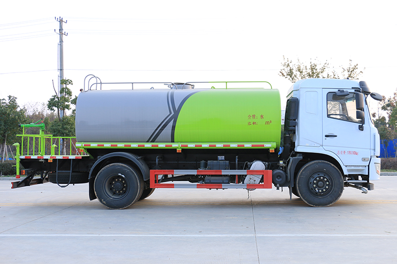 國六D3L 12噸灑水車{i}