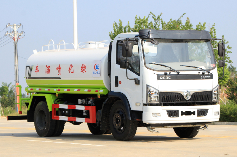 國六大福瑞卡 9.2噸 灑水車{i}