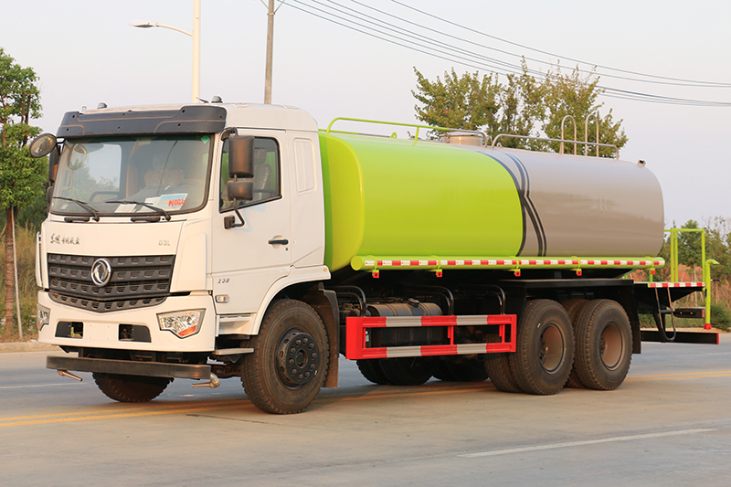 國六東風D3L后八輪 19.3噸 灑水車?{i}