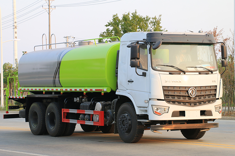 國六東風D3L后八輪 19.3噸 灑水車?{i}