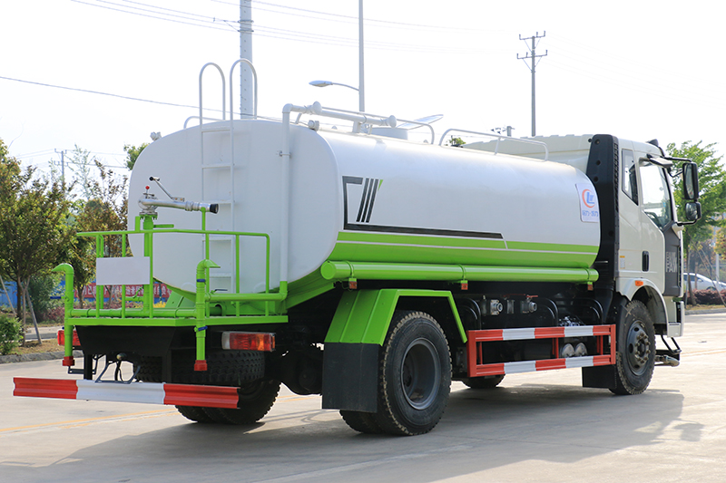 國六解放 13噸 灑水車{i}
