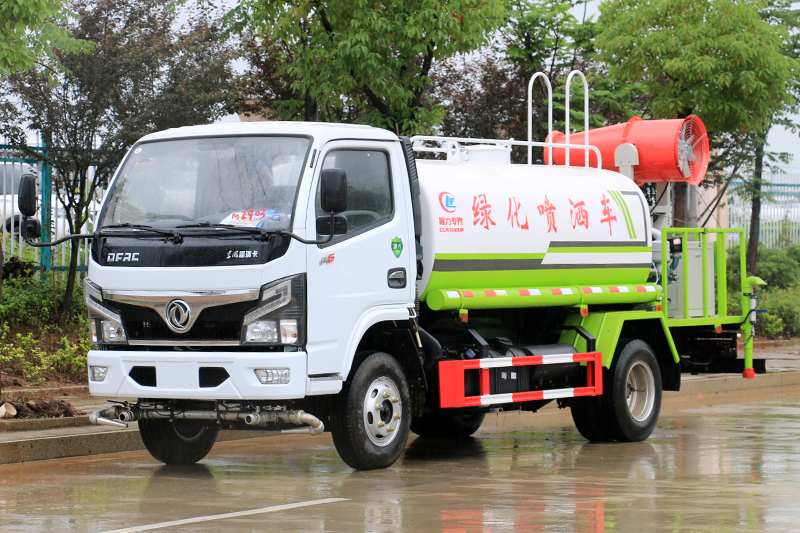 國六小福瑞卡 5噸 噴霧車{i}