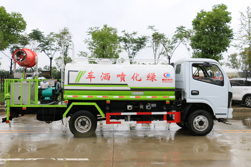國六小福瑞卡 5噸 噴霧車{i}