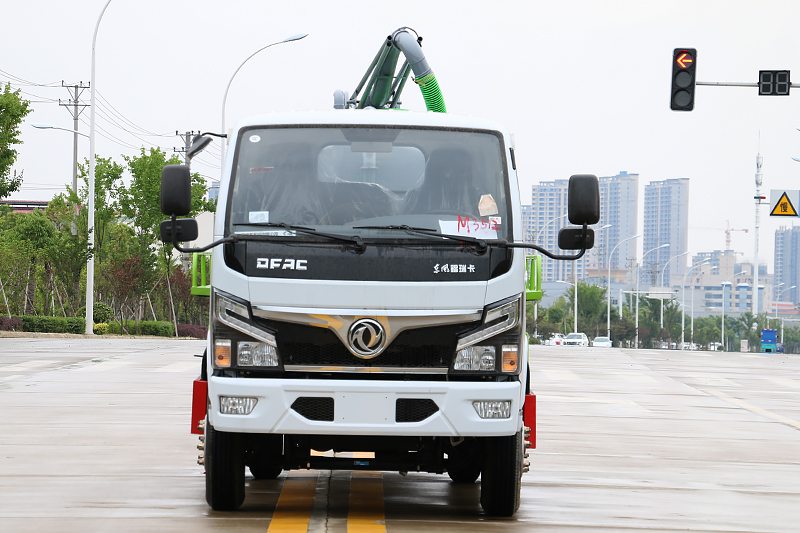 國六 東風小福瑞卡 5方吸糞車{i}