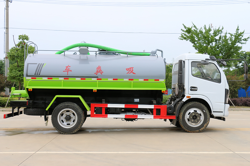 國(guó)六東風(fēng)大福瑞卡 9方 吸糞車(chē){i}
