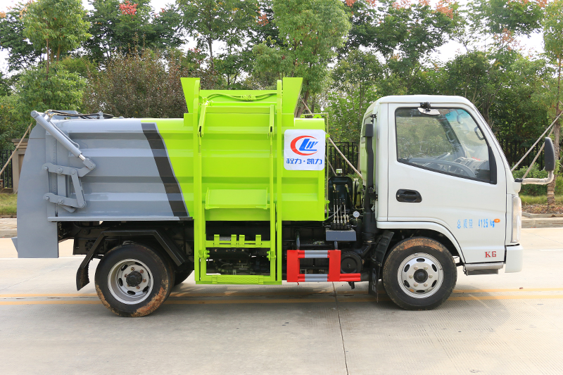 國六凱馬 3方 餐廚垃圾車{i}