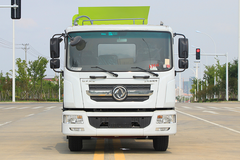 國六東風D9 9.5方 餐廚垃圾車(圓罐){i}