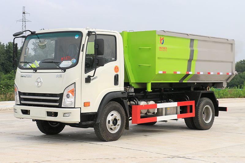 國六大運 藍牌 6方 套臂垃圾車{i}