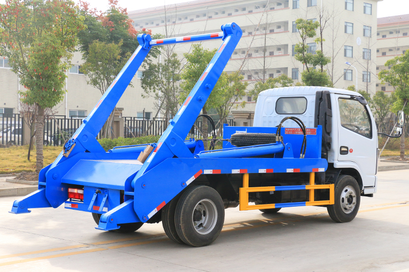國六東風小多利卡 3~4方 擺臂垃圾車{i}