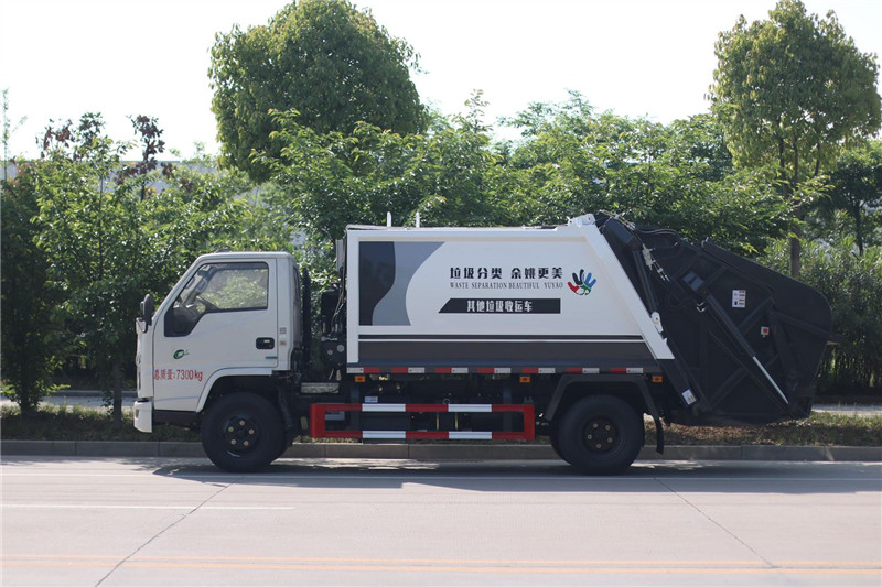 國六江鈴 6方 壓縮垃圾車{i}