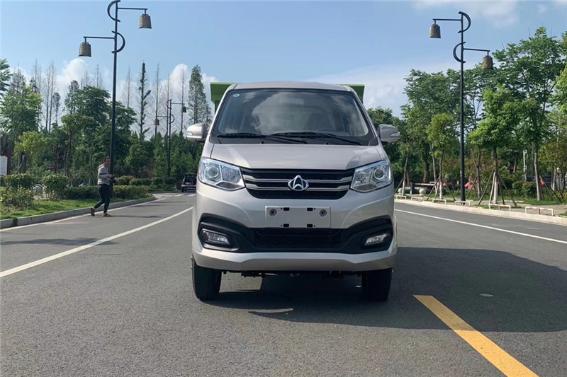 國六長安3方無泄漏壓縮垃圾車{i}
