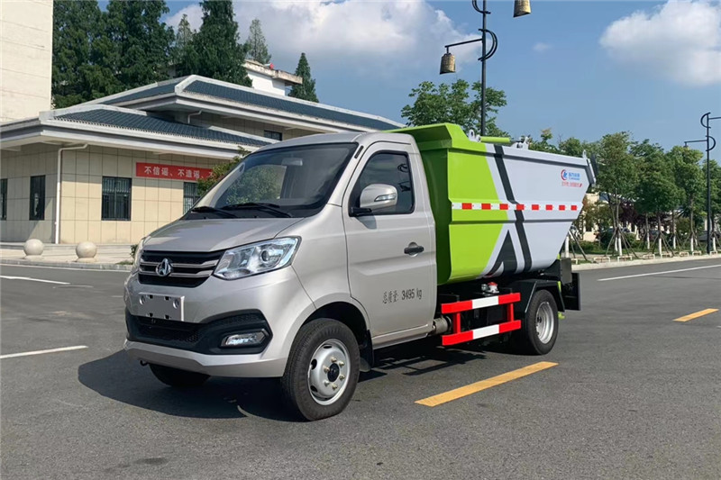 國六長安3方無泄漏壓縮垃圾車{i}
