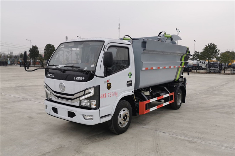 國六小多利卡7方無泄漏壓縮垃圾車{i}