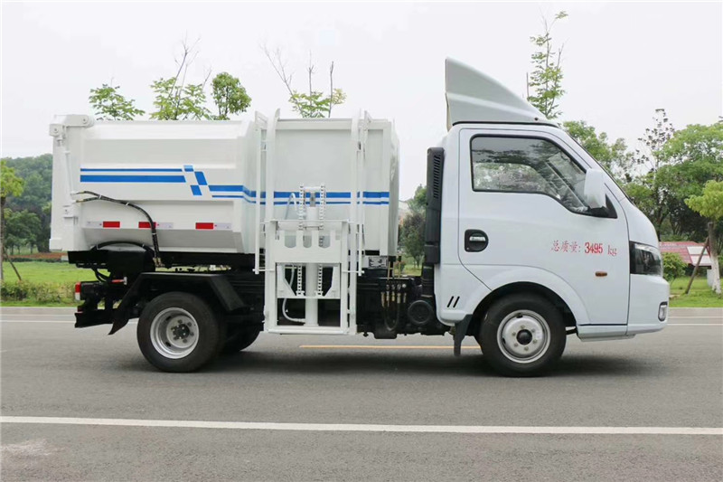 國六途逸藍牌4方側裝壓縮垃圾車{i}