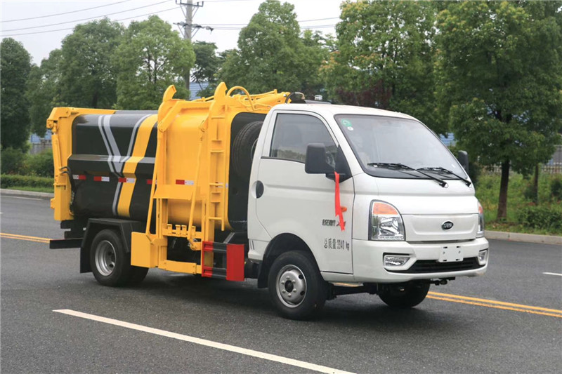 國六凱馬3.5方側(cè)裝壓縮垃圾車