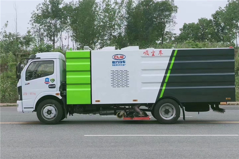 國六大多利卡8噸（1.5水/6塵）吸塵車{i}