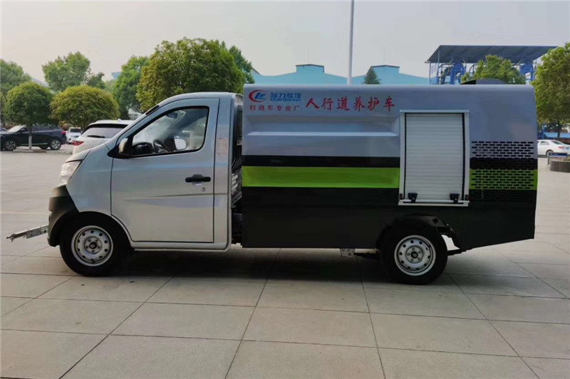 國六長安2方路面清洗車{i}