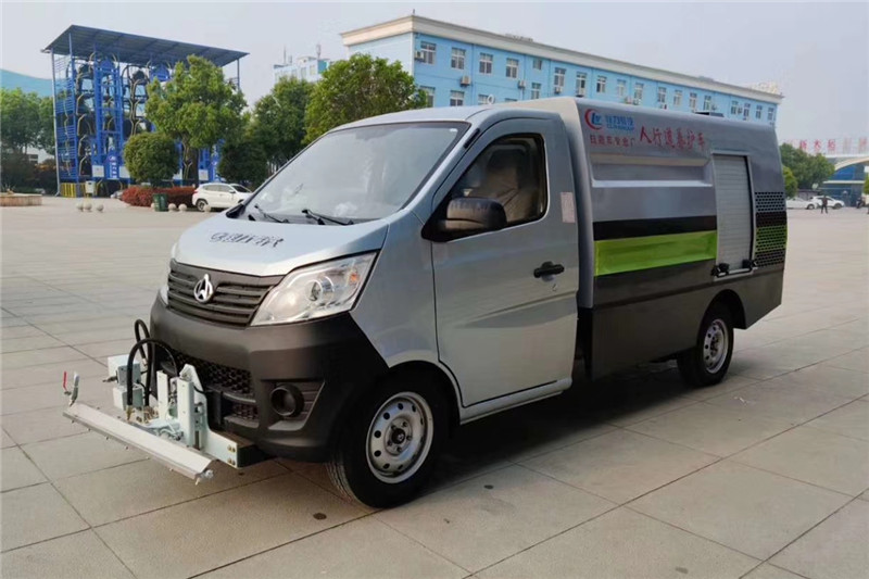 國六長安2方路面清洗車{i}