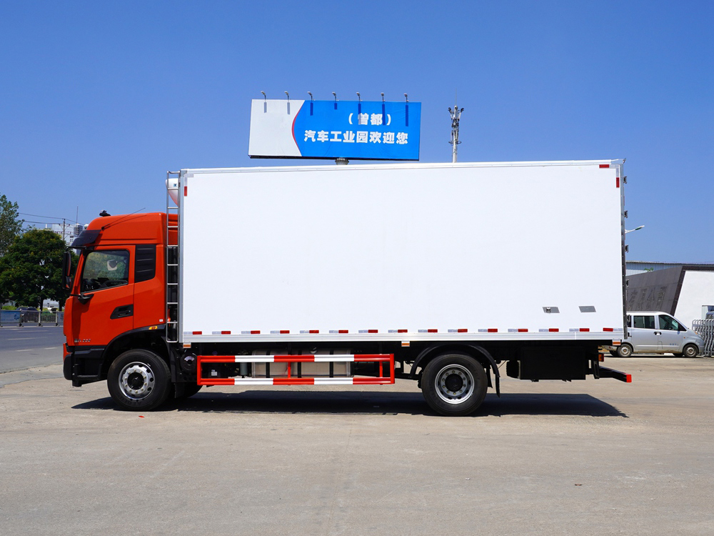 東風天錦KR（高頂雙臥）冷藏車（國六）{i}