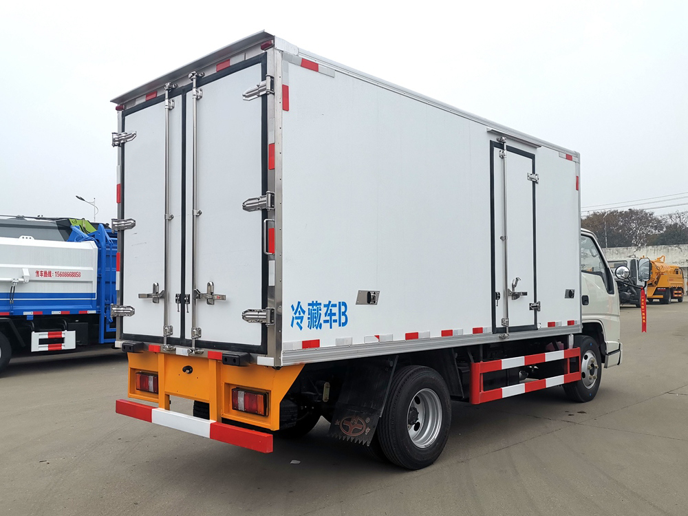 江鈴順達窄體國六冷藏車{i}