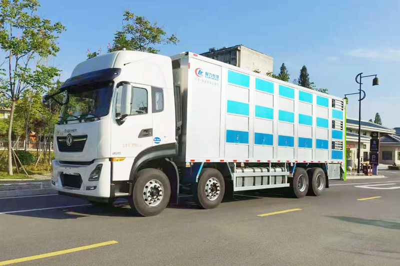 東風天龍9.6米畜禽運輸車（運豬車）{i}