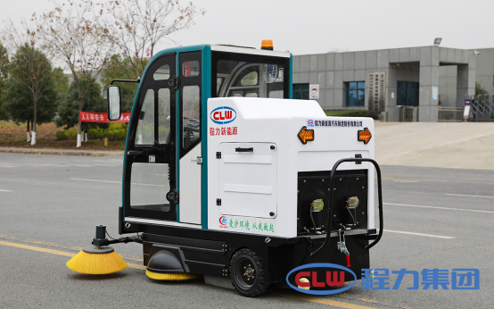 程力威牌新能源1800掃地車{i}