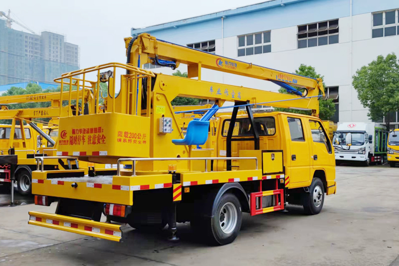 江鈴順達(國六)16米高空作業車（黃牌，折疊臂）{i}
