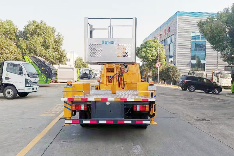 江鈴順達(dá)21米高空作業(yè)車（黃牌，伸縮臂）{i}